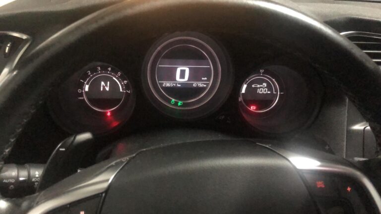 WhatsApp Image 2025-11-08 at 15.06.16 (2)